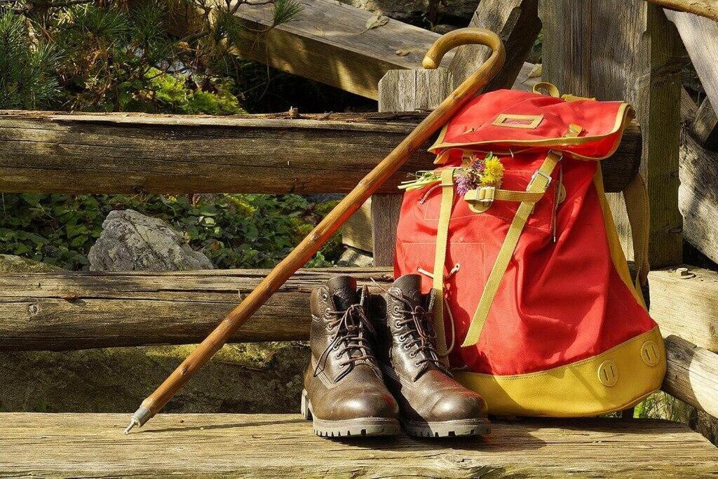 Diese Einfache Unterkunft- Bergheimat Ist Nur Fuer Backpacker- Rucksacktouristen Und Radfahrer - Huettenfeeling Im Backpackerhoues- Ganz Einfach - Ganz Unkompliziert - Ganz Relaxd Villa Linthal Exterior foto